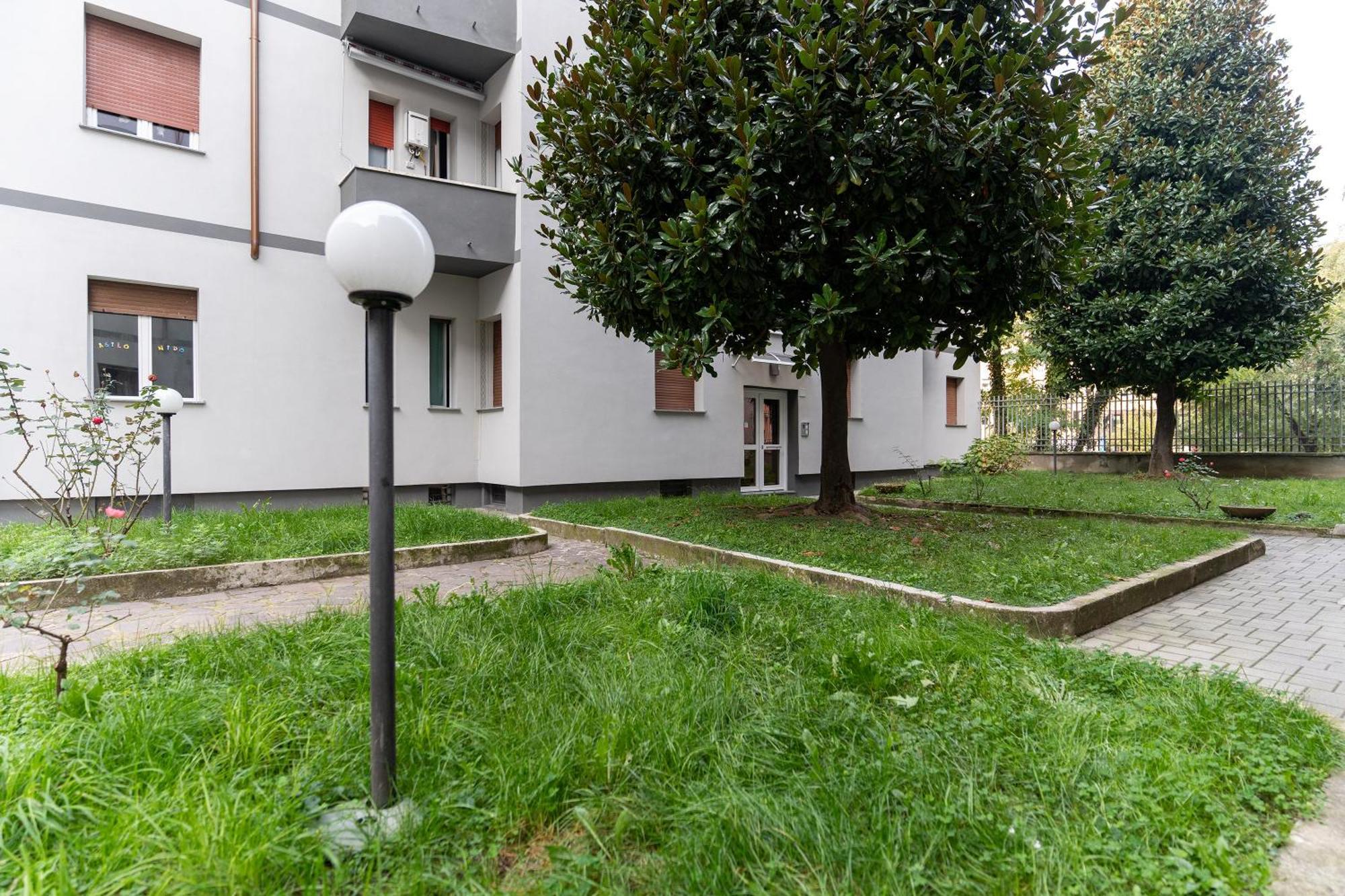 Citylife View And 10 Minutes By Walk Modern Apartment Milan